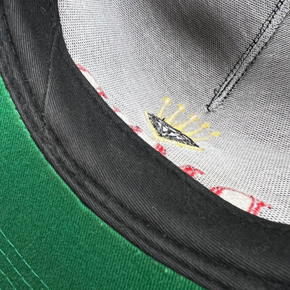 Raree Finds vintage Diamond Supply Co. snapback interior showing green underbrim and embroidered crown logo detail