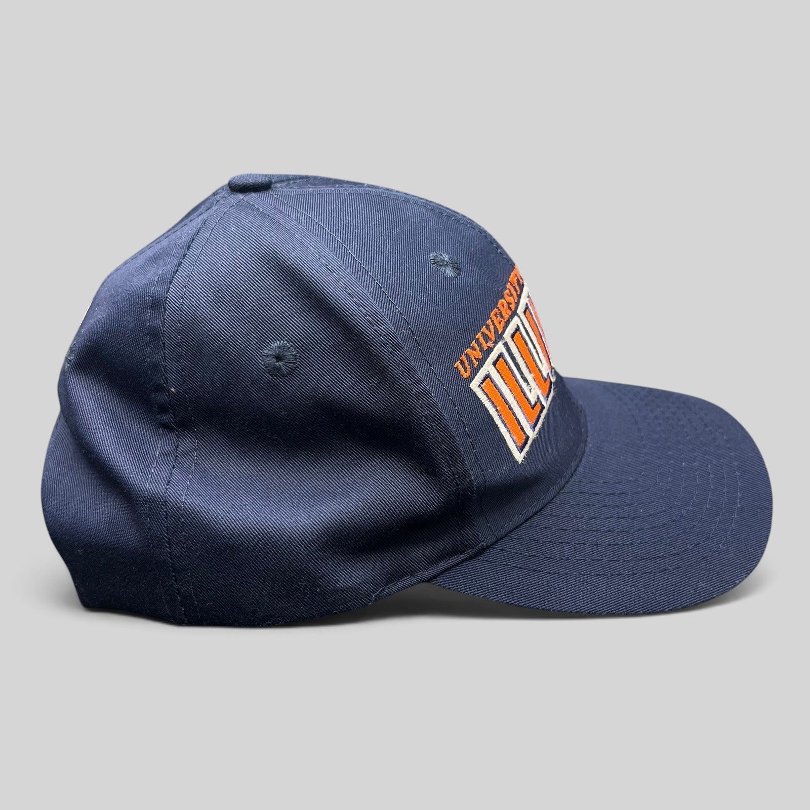 Raree Finds vintage Sports Specialties University of Illinois navy cotton snapback hat with orange embroidery
