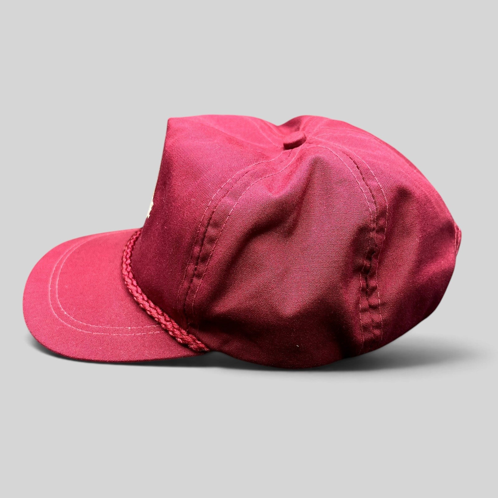 Raree Finds vintage burgundy cotton rope hat with Binion’s Horseshoe Las Vegas logo and brass buckle strapback
