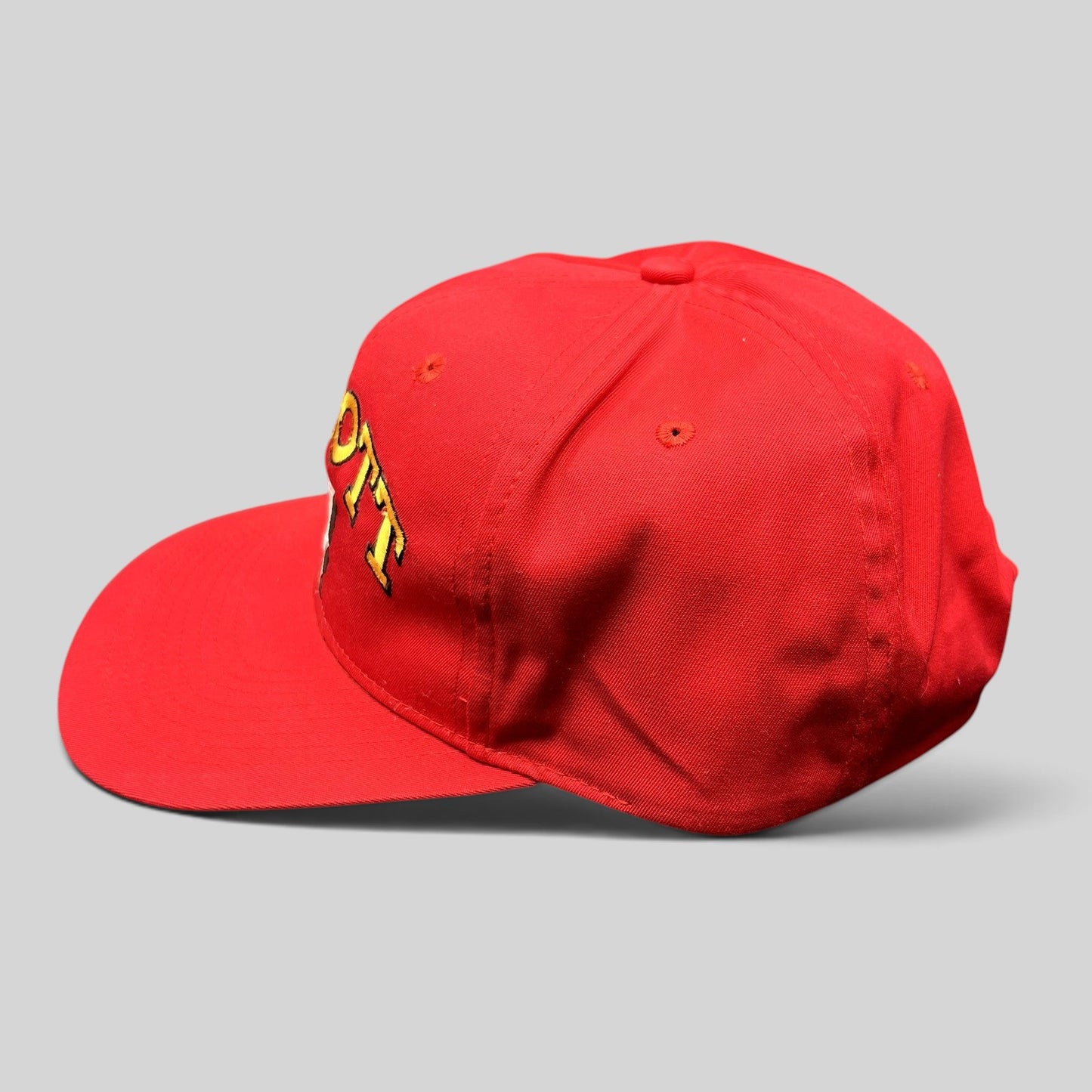 Raree Finds vintage 1995 Bill Elliott McDonald’s NASCAR snapback hat in red with yellow and white embroidery