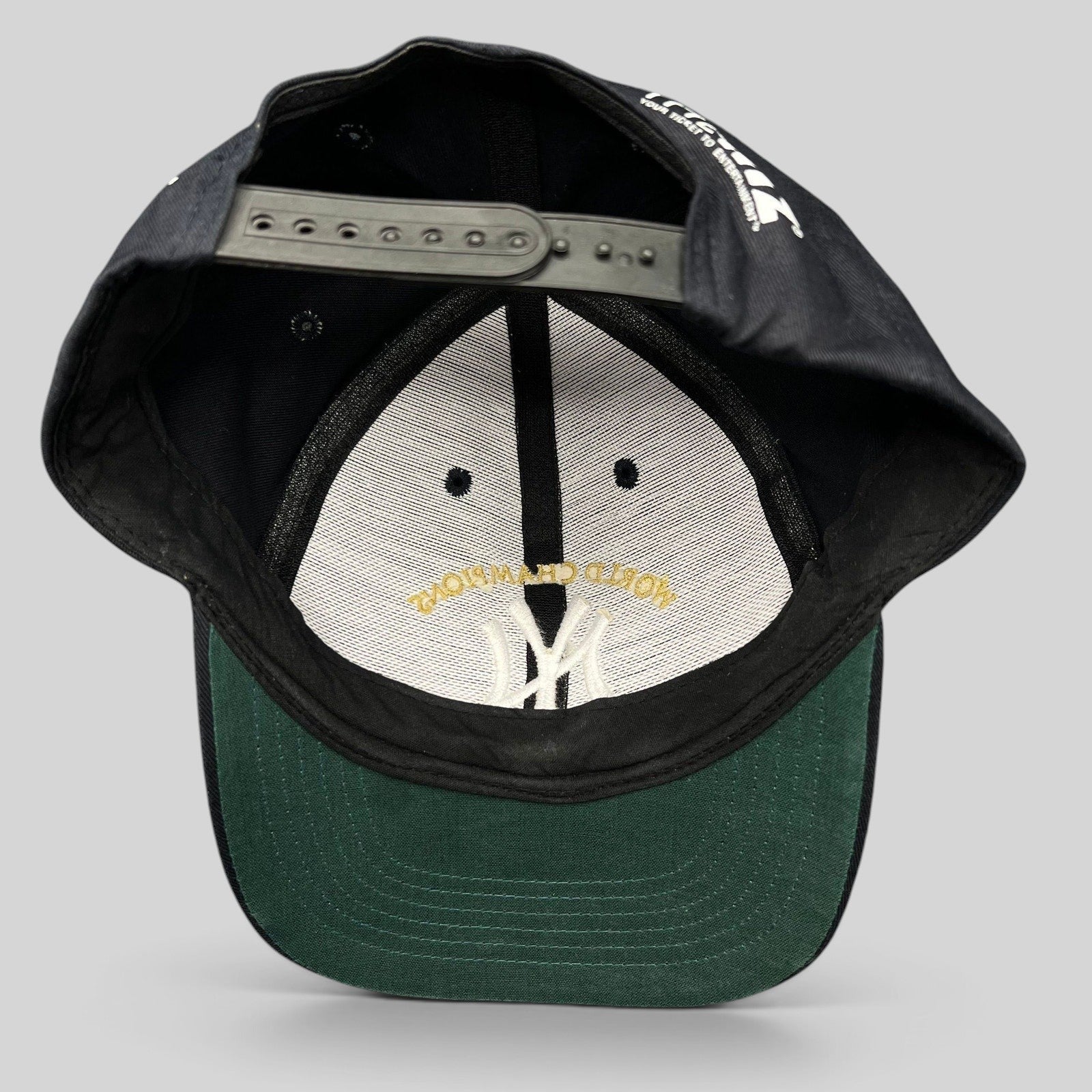 Raree Finds vintage New York Yankees 3-peat World Champions snapback hat with black crown and green underbrim